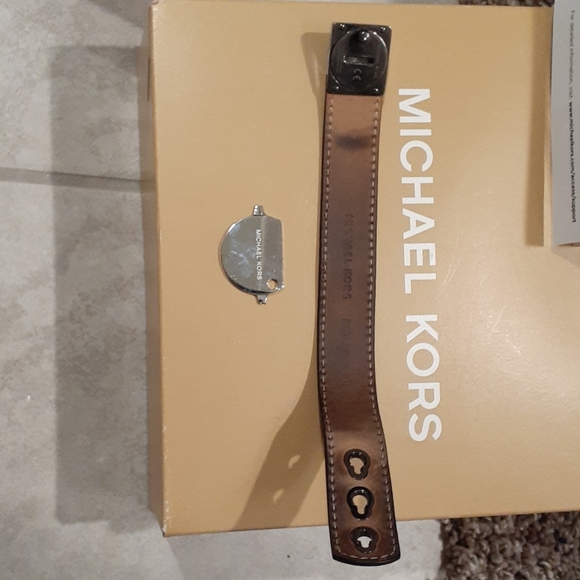 Activity tracker - Picture 3 of 4